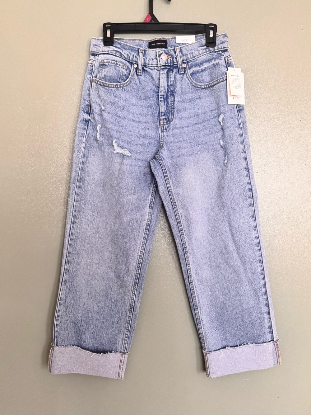 Free Assembly Women's High-Waisted Straight Leg Shorts, Size 4